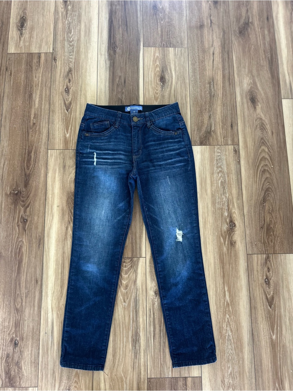 Democracy Women's “ab” solution Distressed jeans size 2
